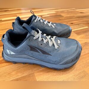 Altra Lone Peak 6, 7 WIDE